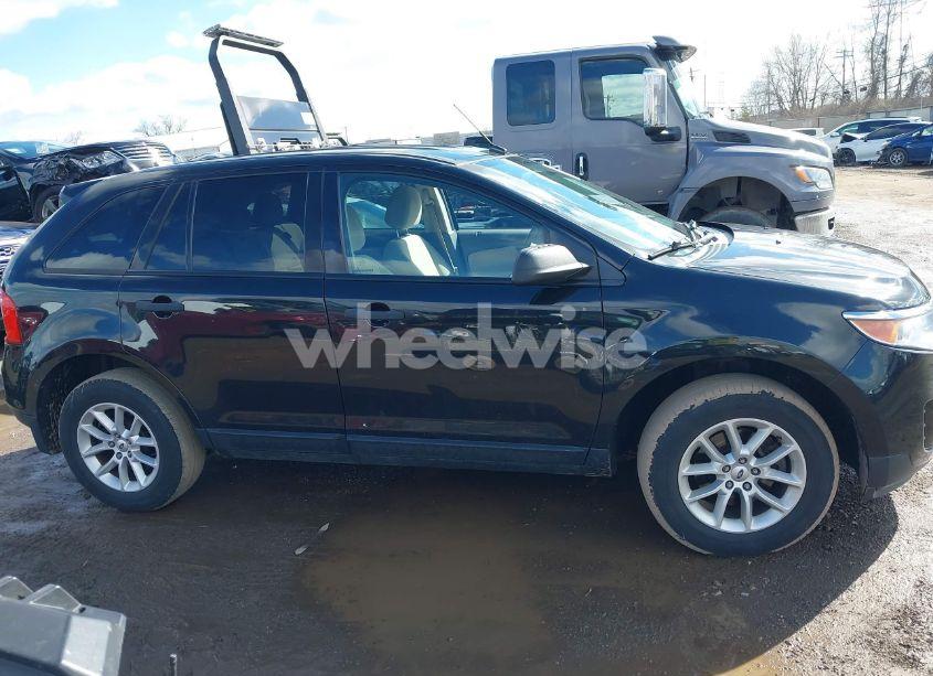 Photo 13 of 2013 Ford Edge SE (VIN 2FMDK3GC1DBB43181)