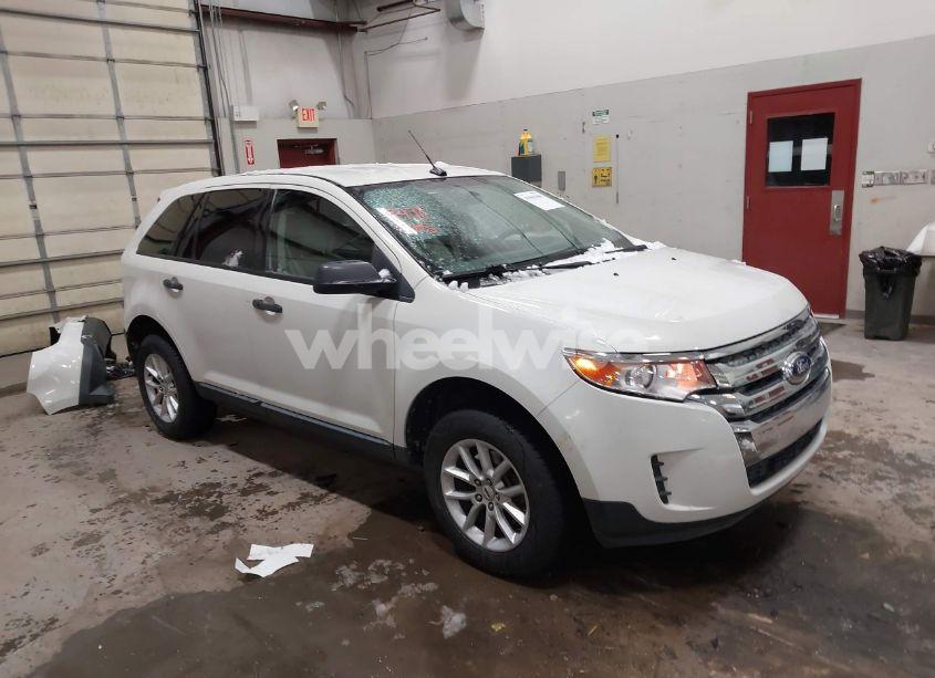 2013 Ford Edge SE (VIN 2FMDK3GC1DBB81574) main photo