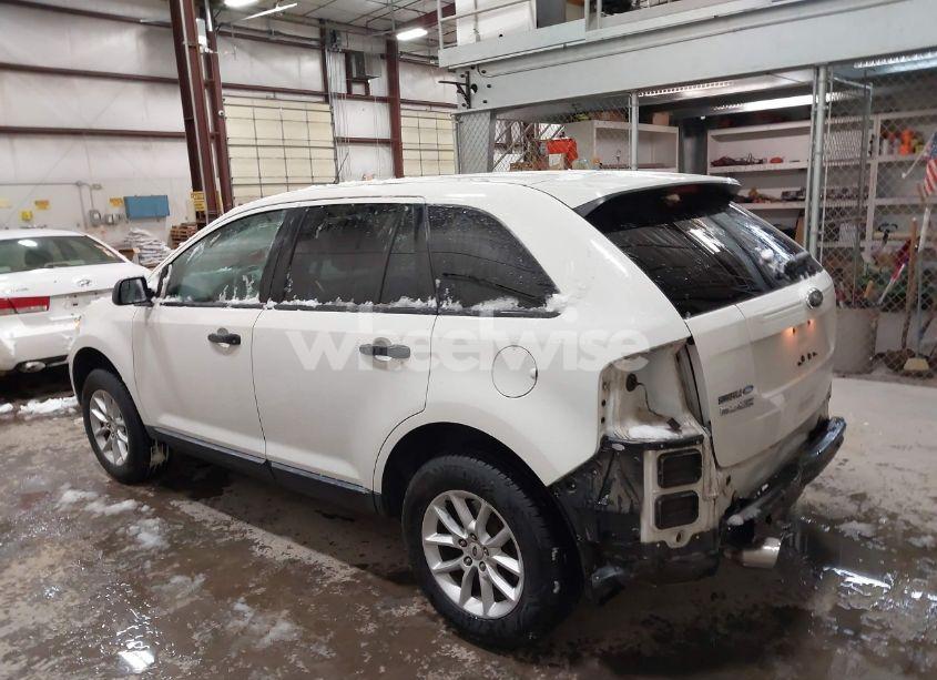 Photo 3 of 2013 Ford Edge SE (VIN 2FMDK3GC1DBB81574)