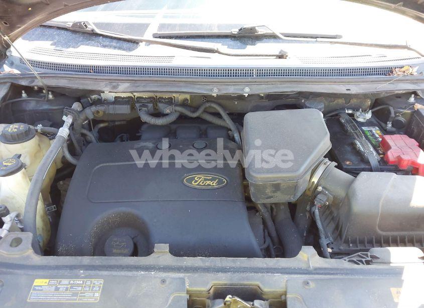 Photo 10 of 2013 Ford Edge SE (VIN 2FMDK3GC1DBE26342)