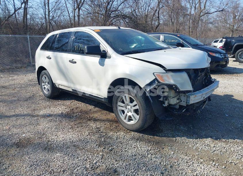 2010 Ford Edge SE (VIN 2FMDK3GC2ABB03963) main photo