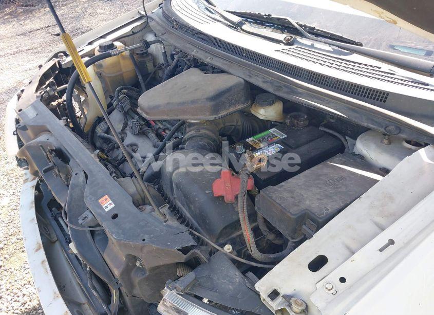 Photo 10 of 2010 Ford Edge SE (VIN 2FMDK3GC2ABB03963)