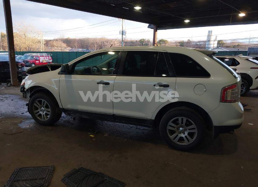 Photo 14 of 2010 Ford Edge SE (VIN 2FMDK3GC2ABB19709)