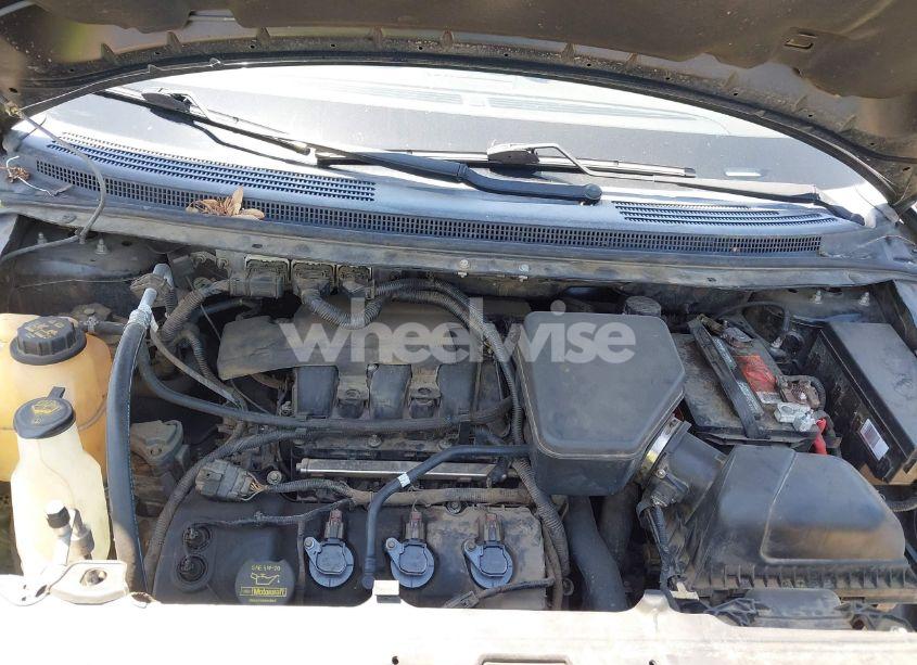 Photo 10 of 2011 Ford Edge SE (VIN 2FMDK3GC2BBB04144)