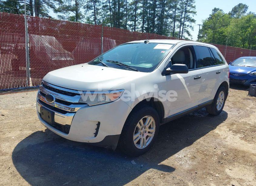 Photo 2 of 2011 Ford Edge SE (VIN 2FMDK3GC2BBB15287)