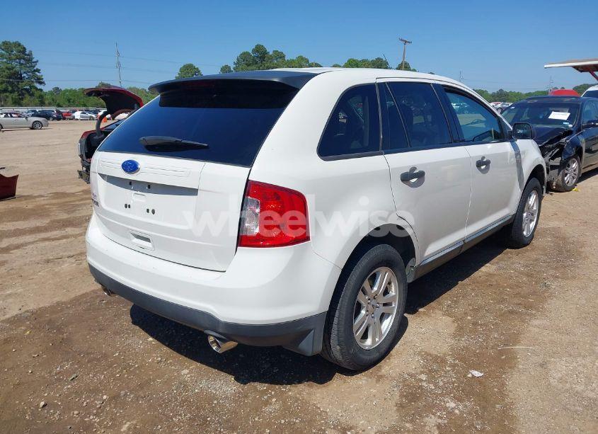 Photo 4 of 2011 Ford Edge SE (VIN 2FMDK3GC2BBB15287)