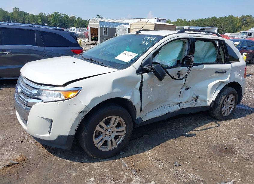 Photo 2 of 2012 Ford Edge SE (VIN 2FMDK3GC2CBA61751)