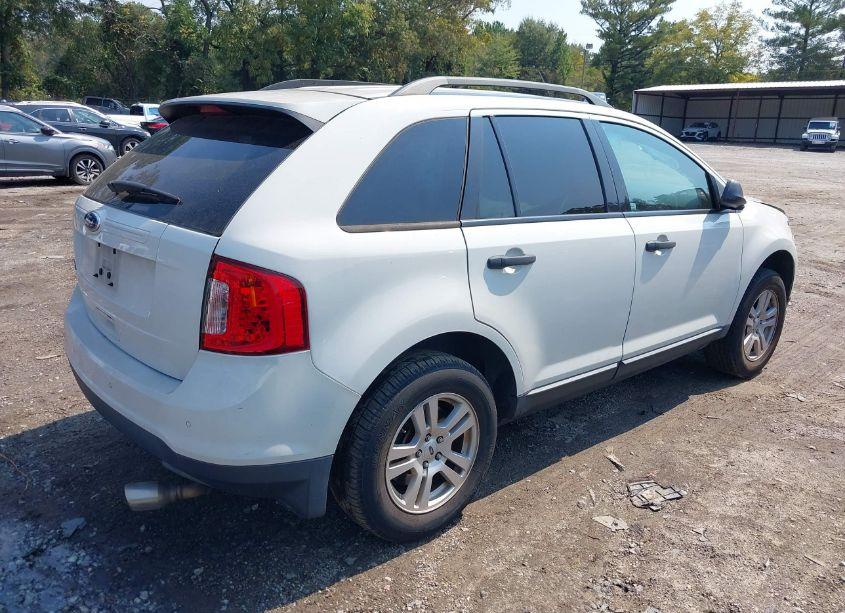 Photo 4 of 2012 Ford Edge SE (VIN 2FMDK3GC2CBA61751)