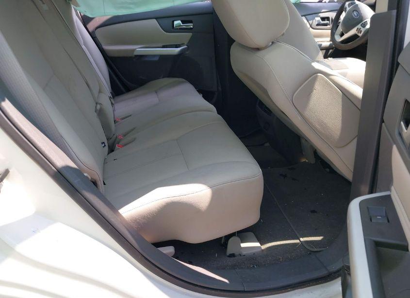 Photo 8 of 2012 Ford Edge SE (VIN 2FMDK3GC2CBA61751)