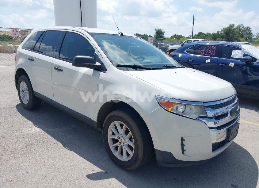 2013 Ford Edge SE (VIN 2FMDK3GC2DBB10898) main photo