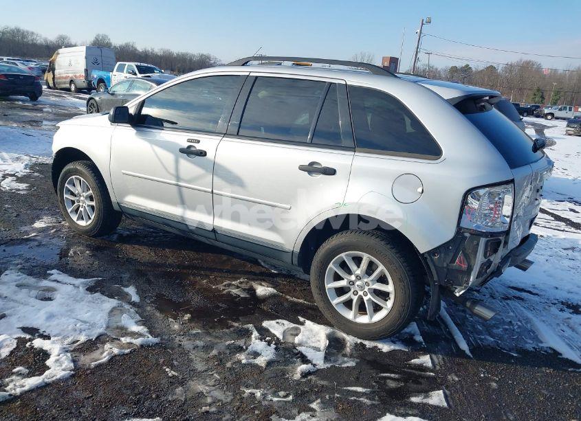 Photo 3 of 2013 Ford Edge SE (VIN 2FMDK3GC2DBB56005)