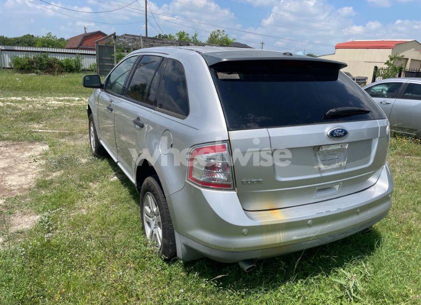Photo 3 of 2010 Ford Edge SE (VIN 2FMDK3GC3ABB58339)