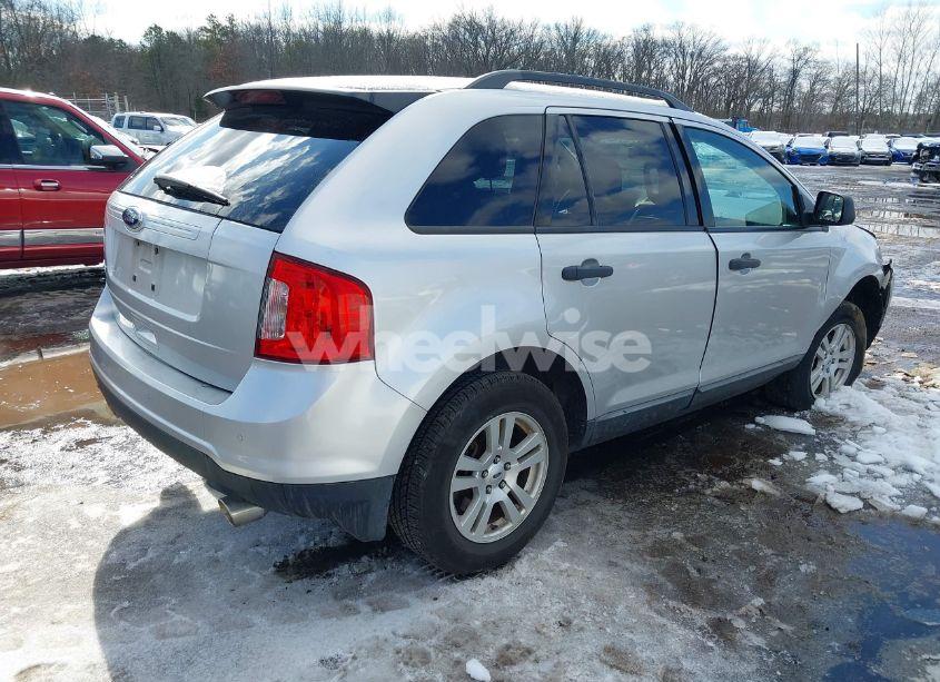 Photo 4 of 2011 Ford Edge SE (VIN 2FMDK3GC3BBA17952)