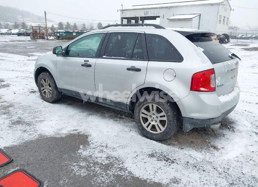 Photo 3 of 2011 Ford Edge SE (VIN 2FMDK3GC3BBA32404)