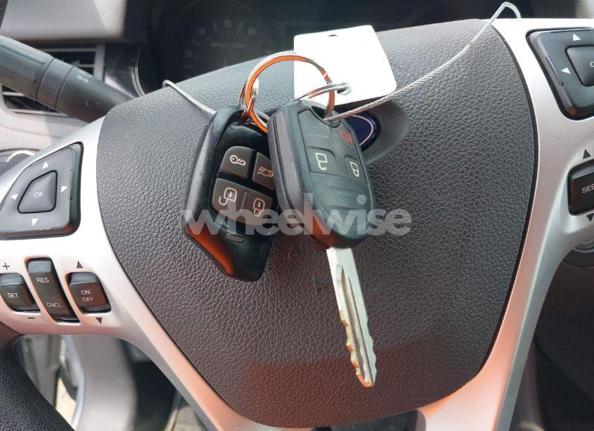 Photo 11 of 2011 Ford Edge SE (VIN 2FMDK3GC3BBB37606)