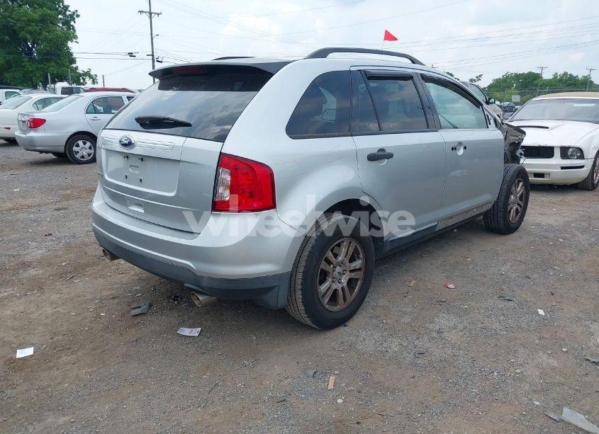 Photo 4 of 2011 Ford Edge SE (VIN 2FMDK3GC3BBB37606)