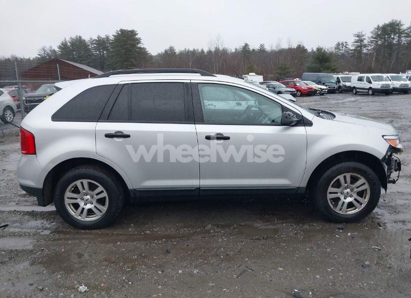 Photo 13 of 2012 Ford Edge SE (VIN 2FMDK3GC3CBA83323)