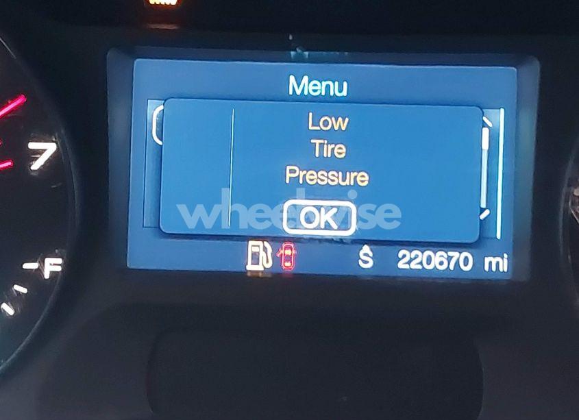 Photo 7 of 2012 Ford Edge SE (VIN 2FMDK3GC3CBA83323)