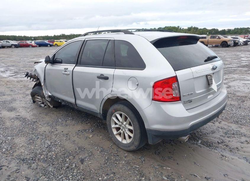 Photo 3 of 2013 Ford Edge SE (VIN 2FMDK3GC3DBB19707)