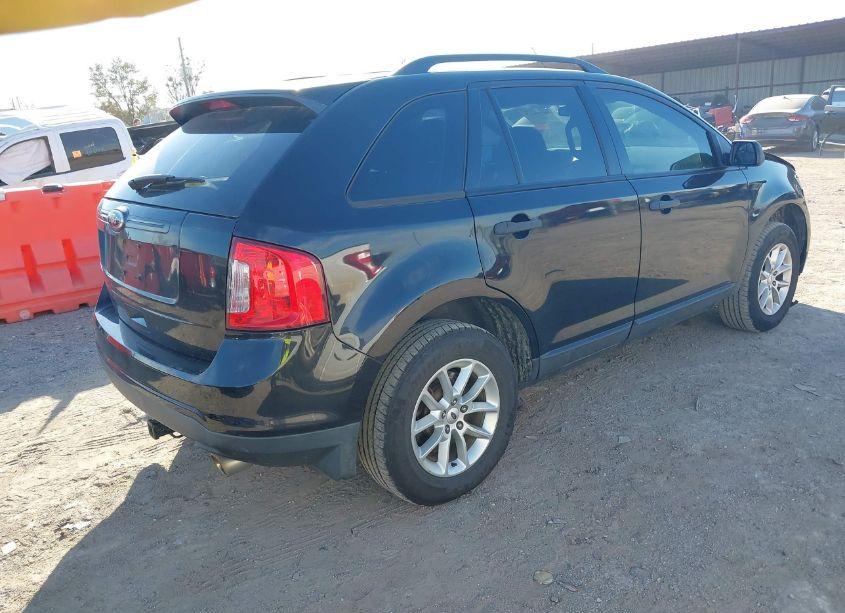 Photo 4 of 2013 Ford Edge SE (VIN 2FMDK3GC3DBC06104)