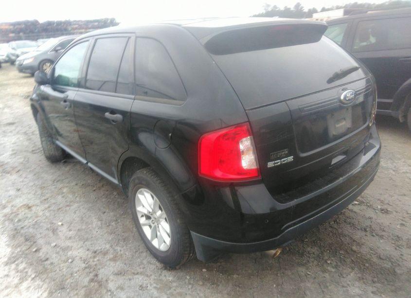 Photo 3 of 2013 Ford Edge SE (VIN 2FMDK3GC3DBE22938)