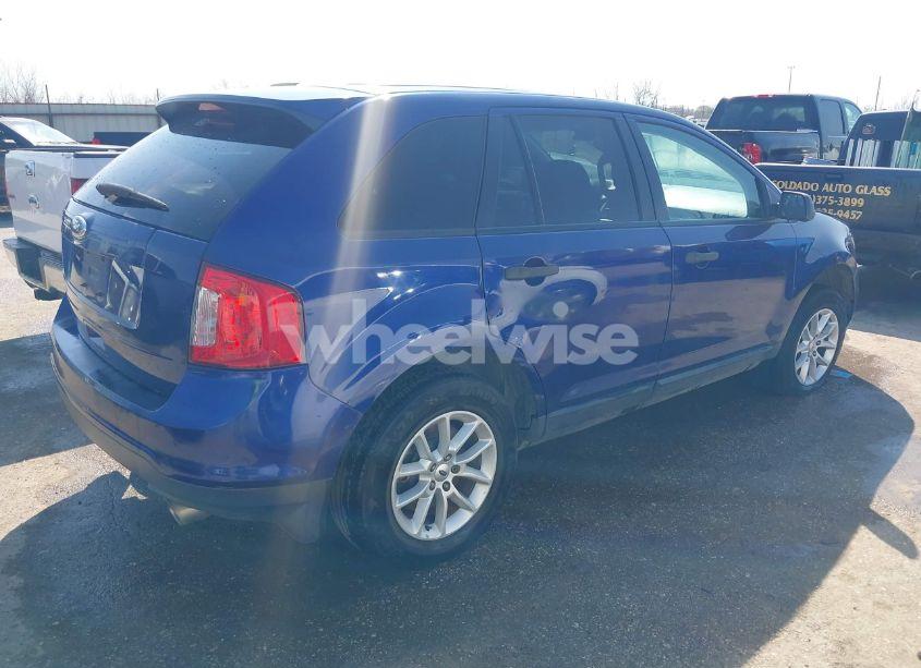 Photo 4 of 2013 Ford Edge SE (VIN 2FMDK3GC3DBE25192)