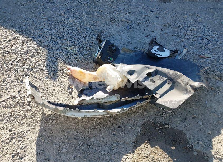 Photo 12 of 2010 Ford Edge SE (VIN 2FMDK3GC4ABB39072)