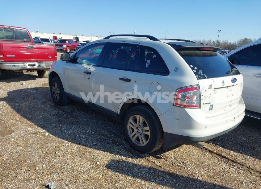 Photo 3 of 2010 Ford Edge SE (VIN 2FMDK3GC4ABB62917)