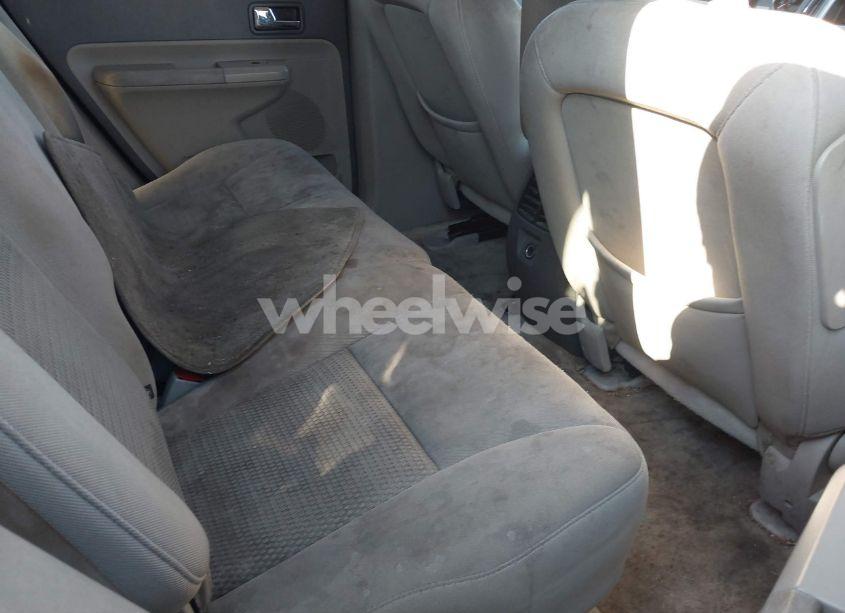 Photo 8 of 2010 Ford Edge SE (VIN 2FMDK3GC4ABB62917)