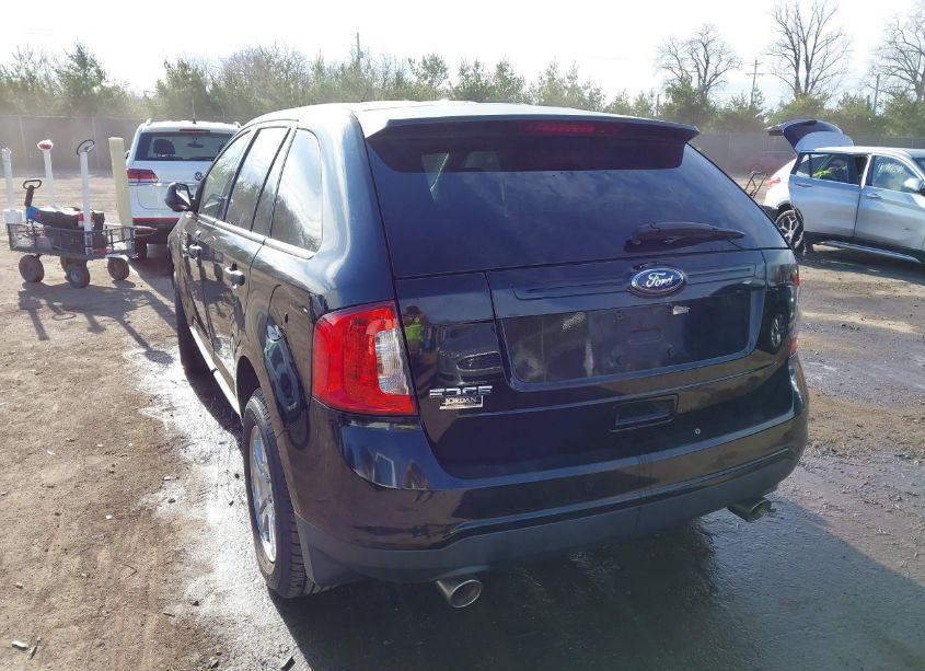 Photo 3 of 2011 Ford Edge SE (VIN 2FMDK3GC4BBB66192)