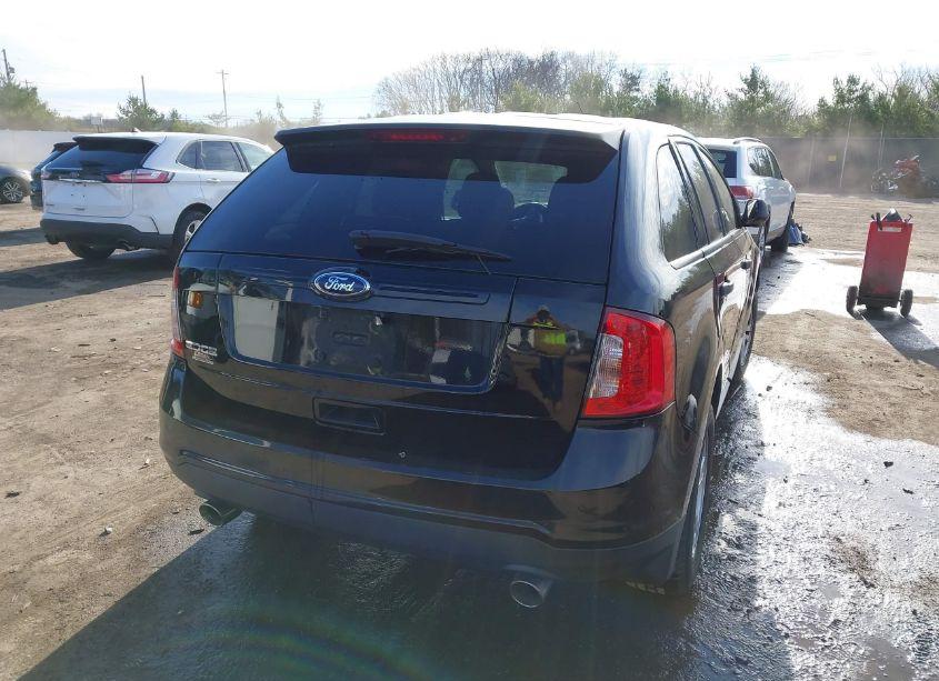 Photo 4 of 2011 Ford Edge SE (VIN 2FMDK3GC4BBB66192)