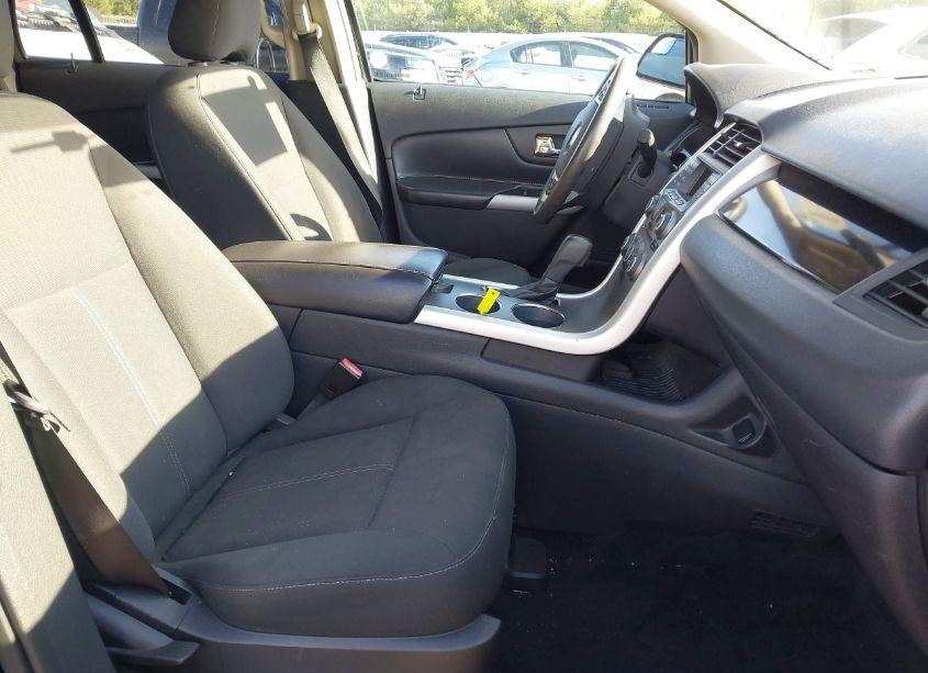 Photo 5 of 2011 Ford Edge SE (VIN 2FMDK3GC4BBB66192)