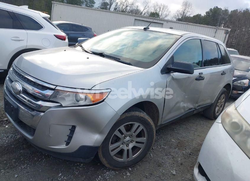 Photo 2 of 2012 Ford Edge SE (VIN 2FMDK3GC4CBA18383)