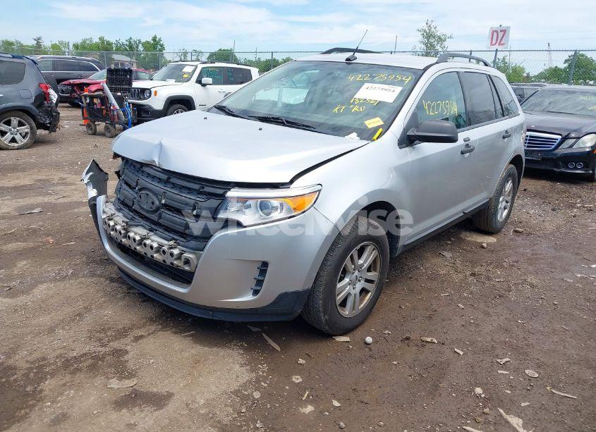 Photo 2 of 2012 Ford Edge SE (VIN 2FMDK3GC4CBA33143)