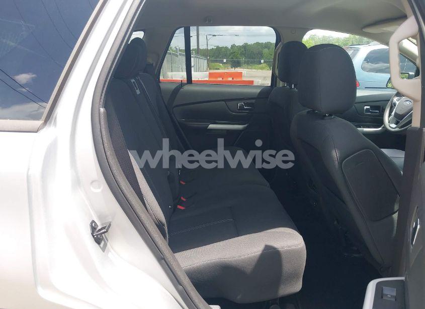 Photo 8 of 2013 Ford Edge SE (VIN 2FMDK3GC4DBA17137)