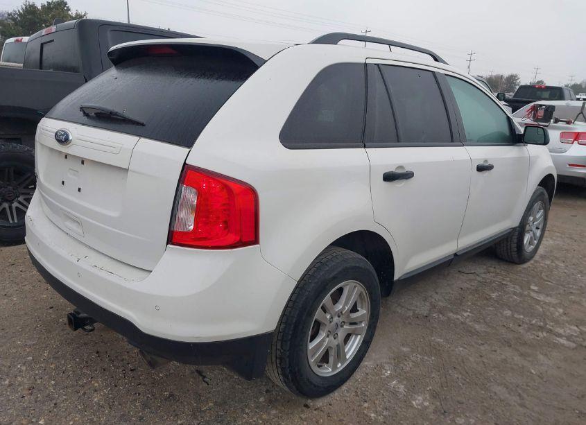 Photo 4 of 2013 Ford Edge SE (VIN 2FMDK3GC4DBA48095)