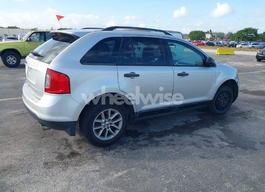 Photo 4 of 2013 Ford Edge SE (VIN 2FMDK3GC4DBB50822)