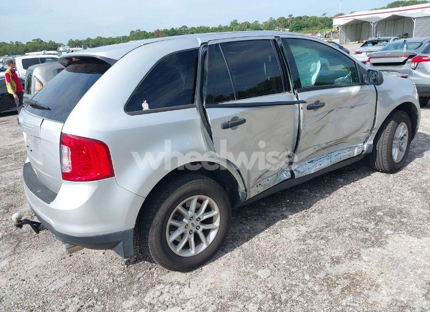 Photo 4 of 2013 Ford Edge SE (VIN 2FMDK3GC4DBB89569)