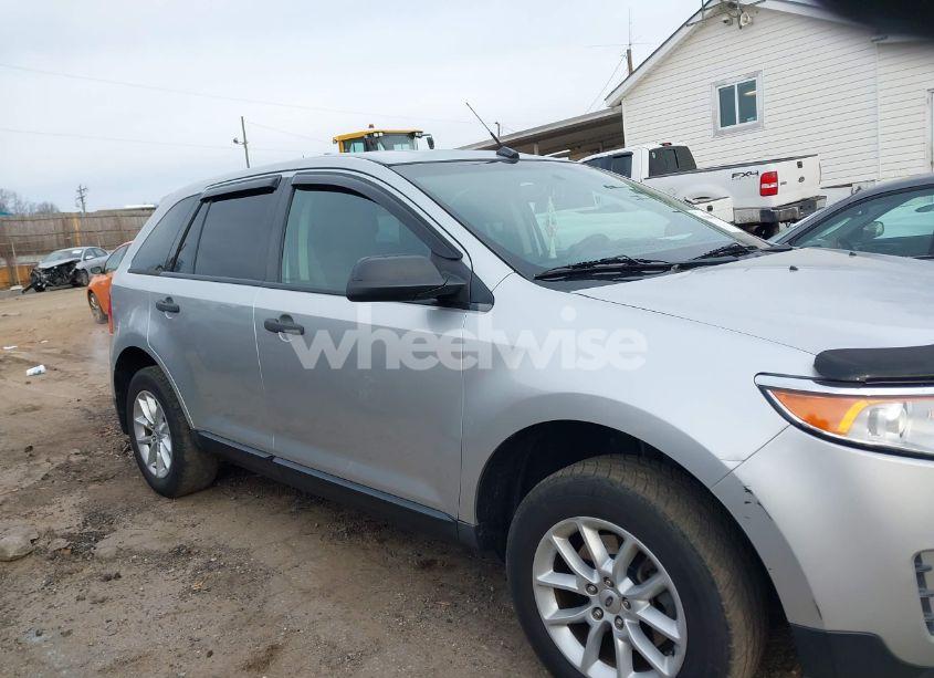 Photo 14 of 2014 Ford Edge SE (VIN 2FMDK3GC4EBA65884)