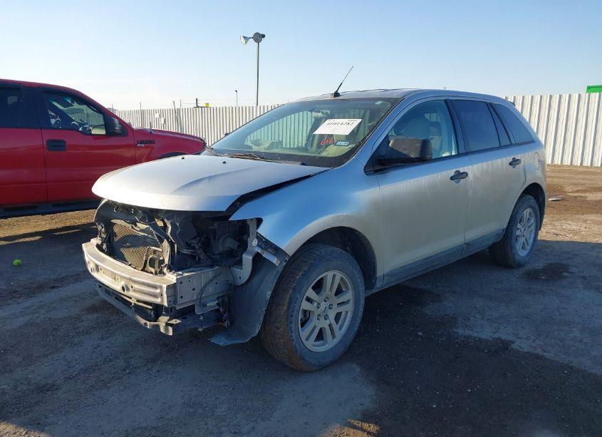 Photo 2 of 2010 Ford Edge SE (VIN 2FMDK3GC5ABA87161)
