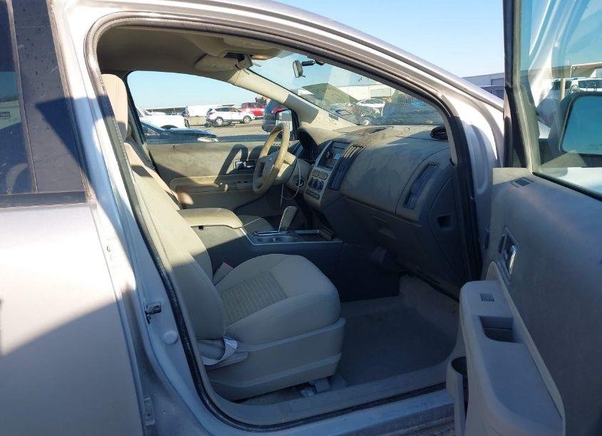 Photo 5 of 2010 Ford Edge SE (VIN 2FMDK3GC5ABA87161)