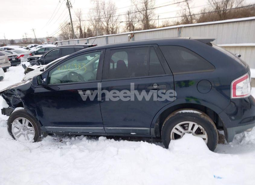 Photo 15 of 2010 Ford Edge SE (VIN 2FMDK3GC5ABB37797)