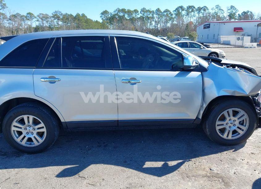 Photo 12 of 2010 Ford Edge SE (VIN 2FMDK3GC5ABB62652)