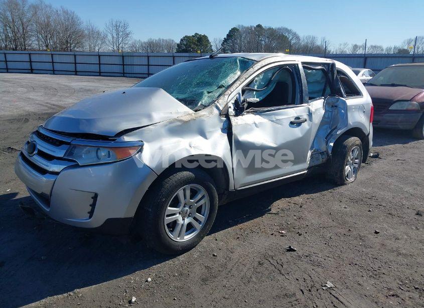Photo 2 of 2011 Ford Edge SE (VIN 2FMDK3GC5BBB46677)