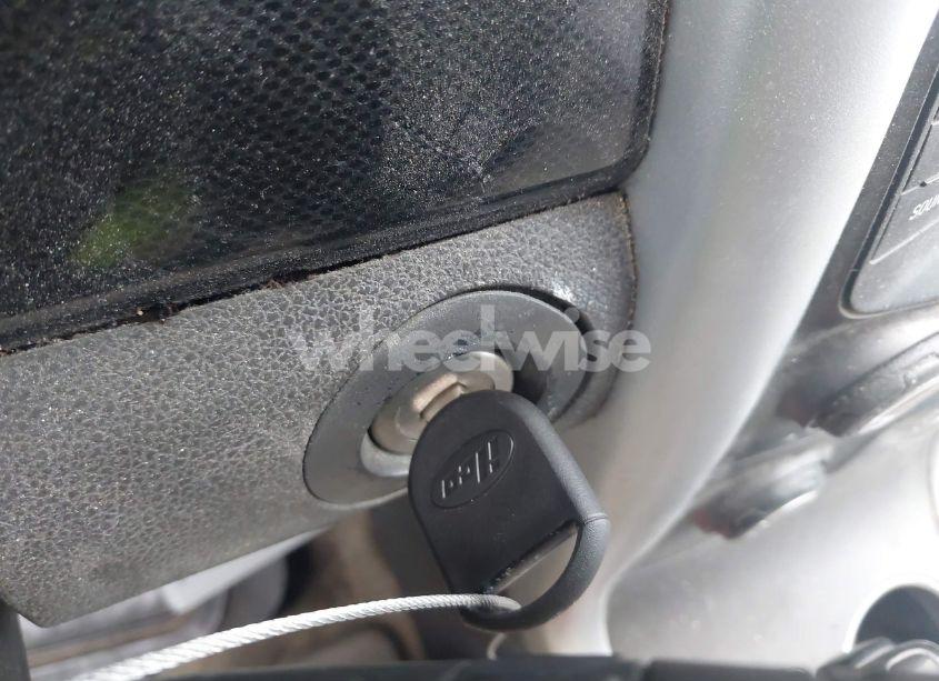 Photo 11 of 2011 Ford Edge SE (VIN 2FMDK3GC5BBB54570)