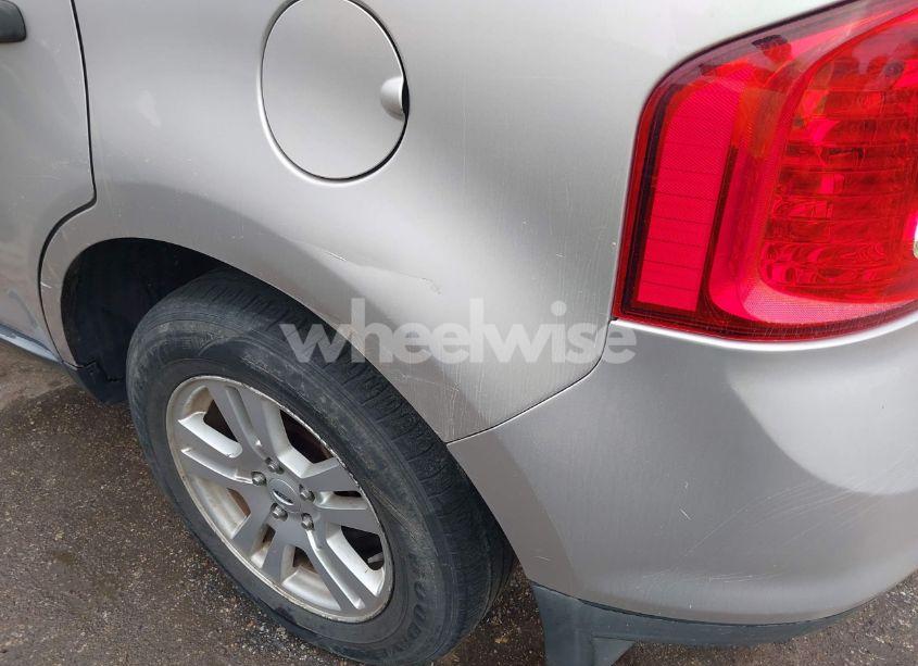 Photo 15 of 2011 Ford Edge SE (VIN 2FMDK3GC5BBB54570)