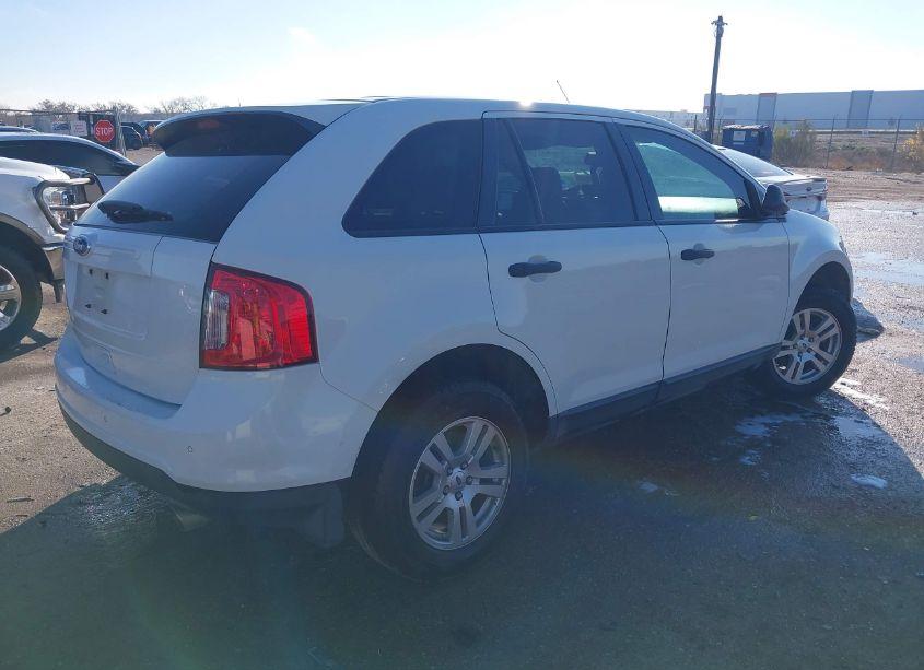 Photo 4 of 2012 Ford Edge SE (VIN 2FMDK3GC5CBA31059)