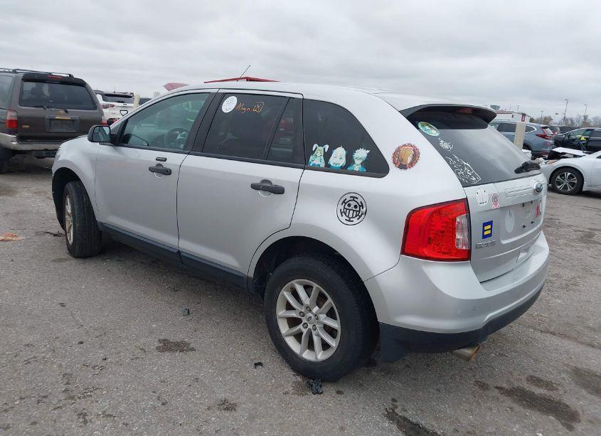 Photo 3 of 2013 Ford Edge SE (VIN 2FMDK3GC5DBA82689)