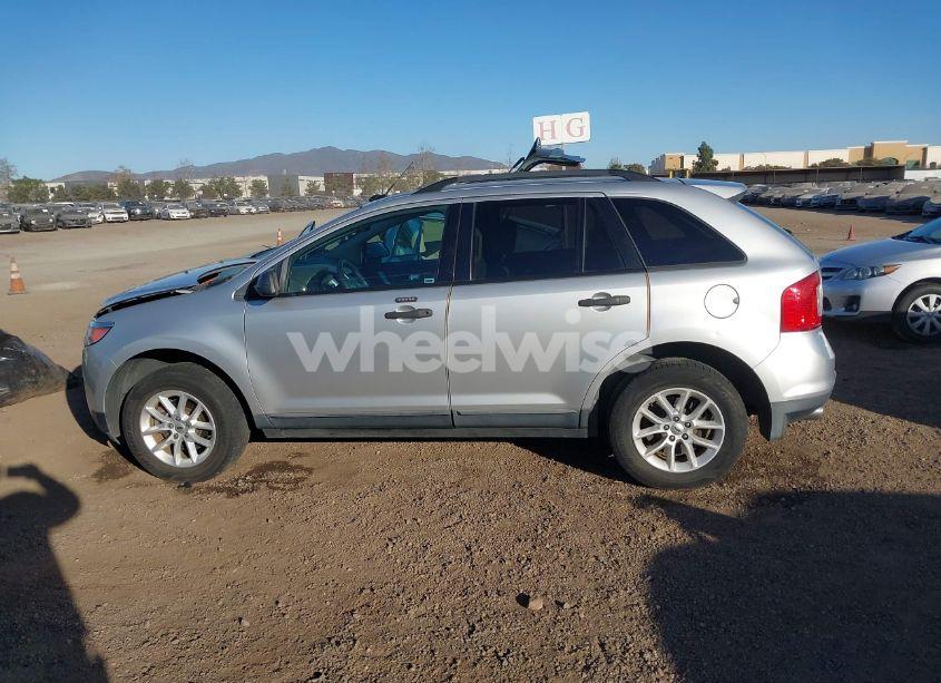 Photo 14 of 2013 Ford Edge SE (VIN 2FMDK3GC5DBE26229)