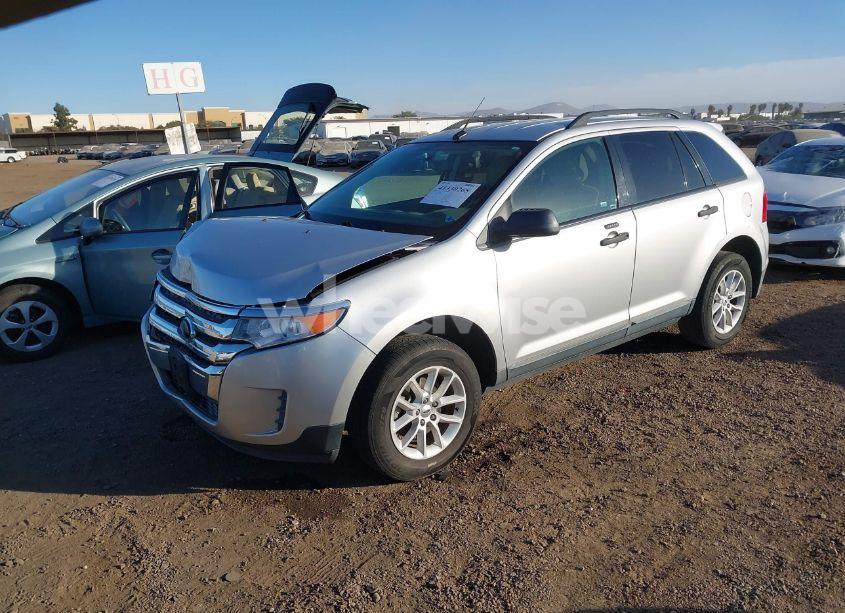 Photo 2 of 2013 Ford Edge SE (VIN 2FMDK3GC5DBE26229)